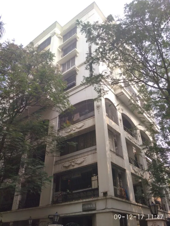 2½ BHK Flats for Sale in Char Dham, Bandra West