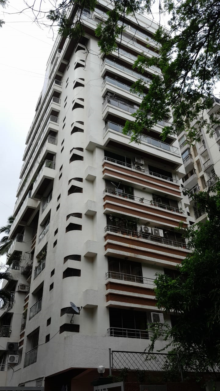 2 BHK Flats for Sale in Satguru Shristi, Bandra West
