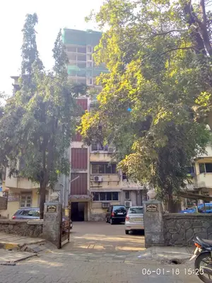 1 BHK Flats on Rent in Maya Mahal, Khar West