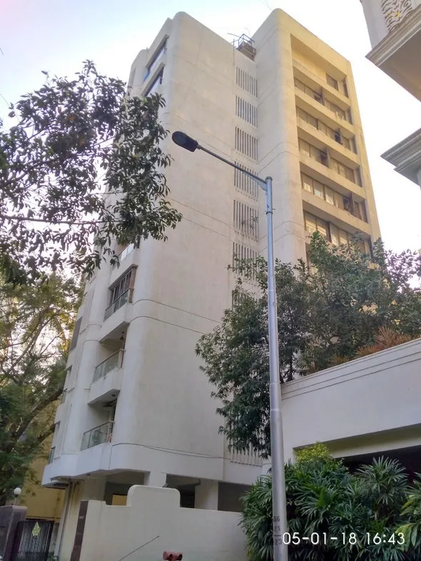 4BHK Flats for Sale in Urvashi Terraces, Khar West