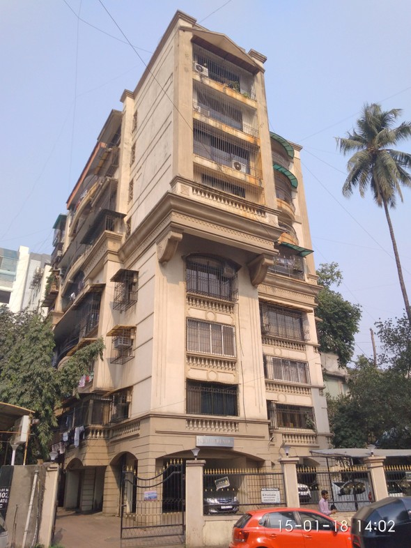 New Virendra, Khar West