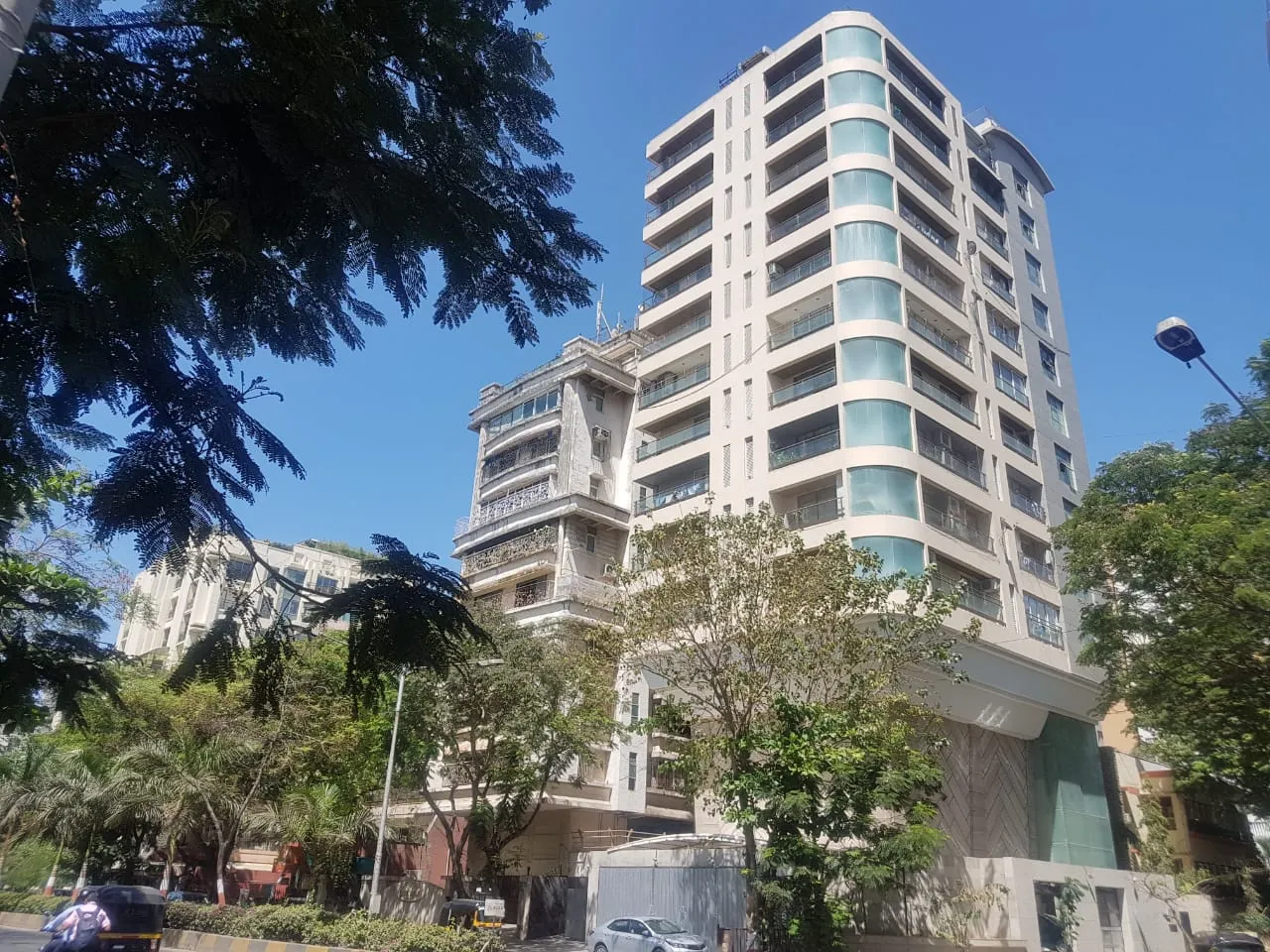 4 BHK Flats on Rent in Krishlen, Juhu