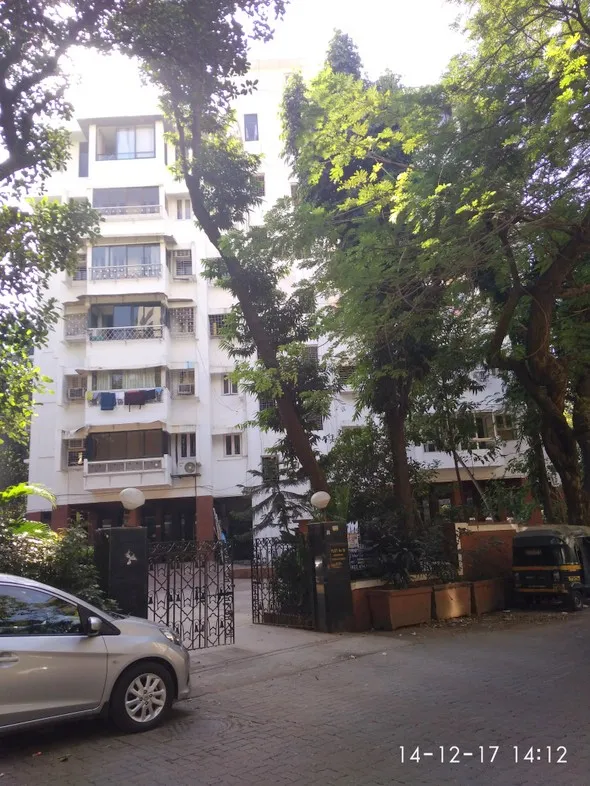 2 BHK Flats on Rent in Apsara Cosmopolitan, Bandra West