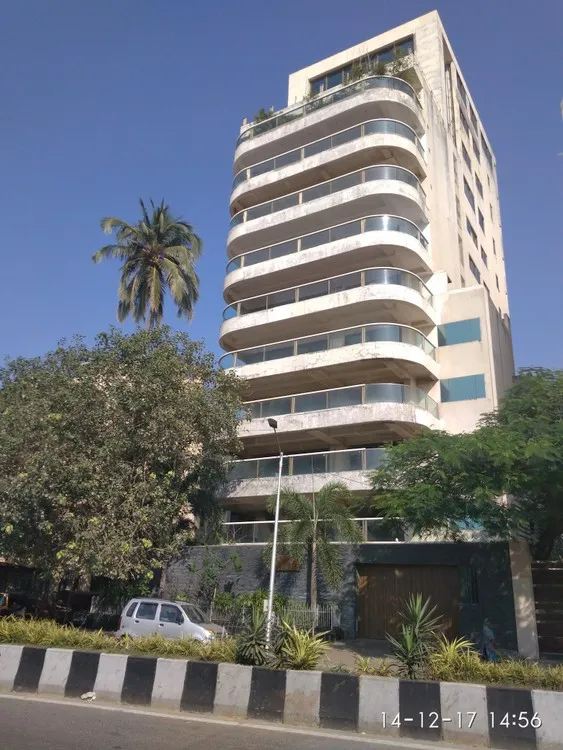 4 BHK Flats on Rent in Freeda One, Bandra West