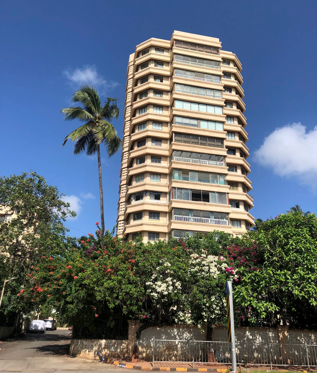 4 BHK Flats on Rent in The Jackers, Bandra West