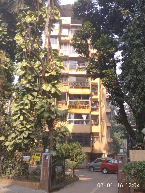 2 BHK Shreenathji, Khar West — for Rent