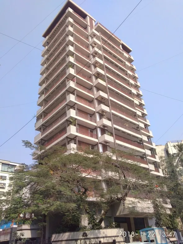 4 BHK Flats for Sale in Tiara, Santacruz West