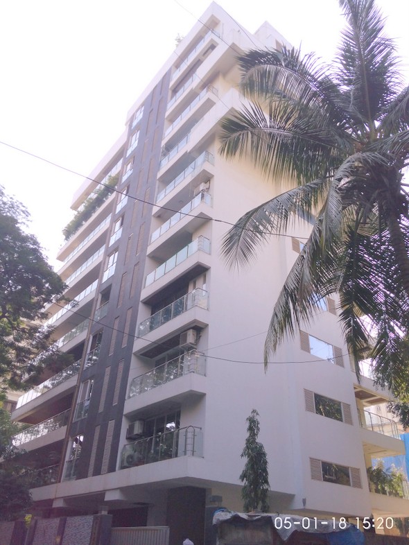 Pushpanjali, Khar West