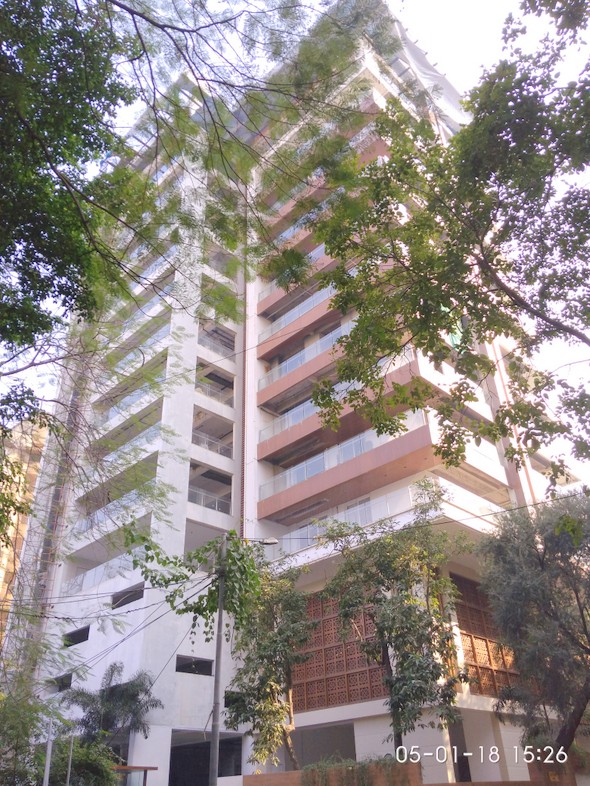 2 BHK Unfurnished in Lalit Kunj , Vile Parle West