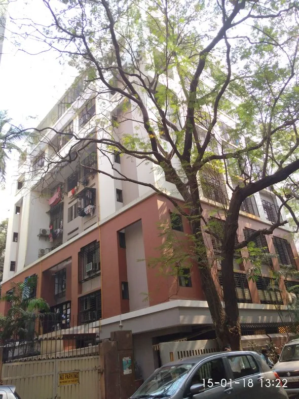3BHK Flats for Sale in Harihar Niwas, Khar West