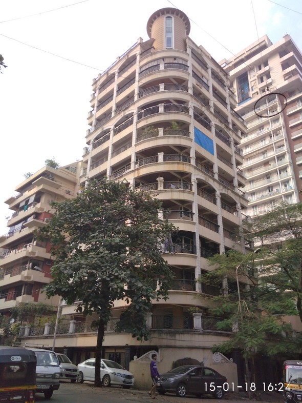 Mantra, Khar West