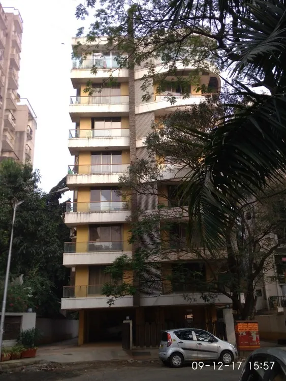 3 BHK Flats on Rent in Salem, Bandra West