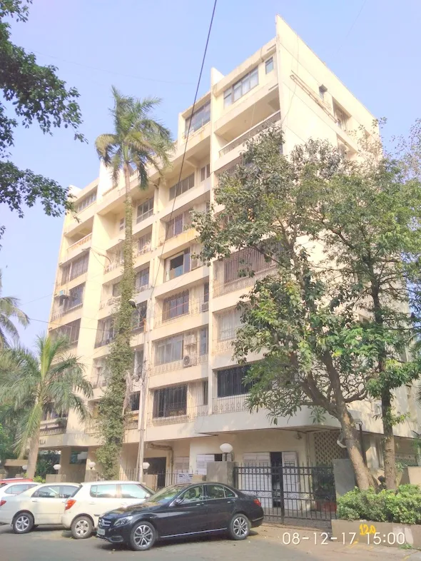 2 BHK Captain Villa for Rent in Bandra West