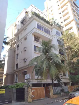 3 BHK Flats on Rent in Empress, Bandra West