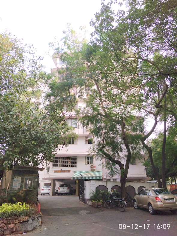 2 BHK Hill Niketan, Bandra West — for Rent