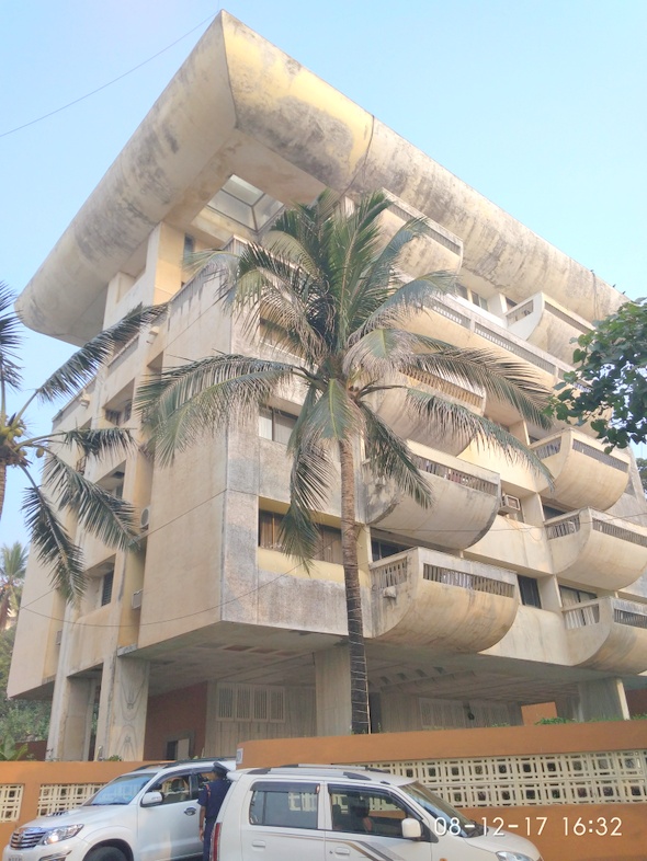 Sea Queen, Bandra West