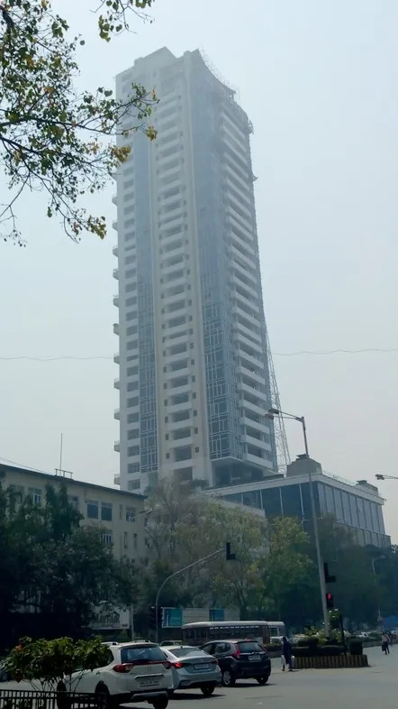 5 Flats on Rent in Raheja Legend, Worli