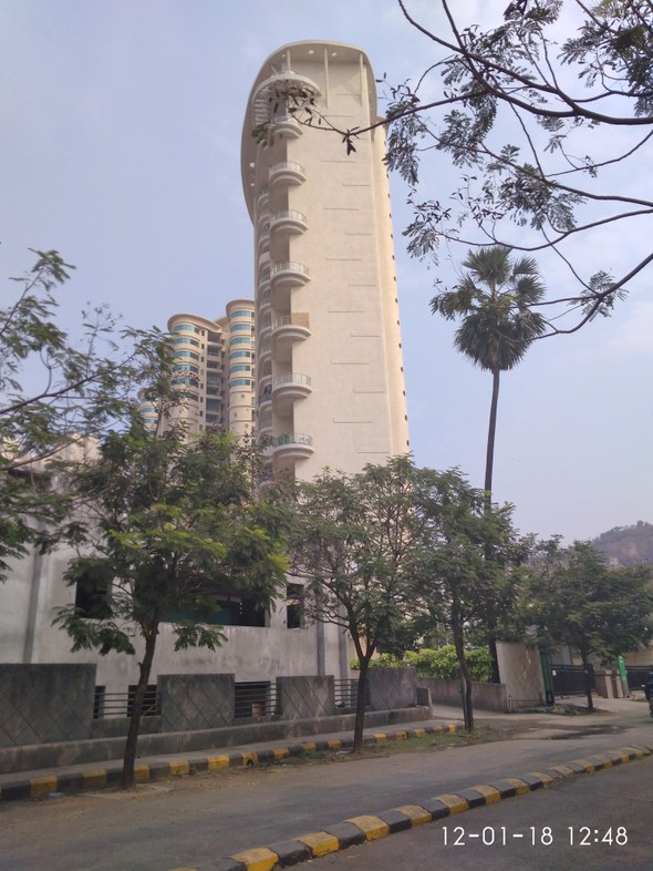 3½ BHK Semi Furnished in Burberry , Powai