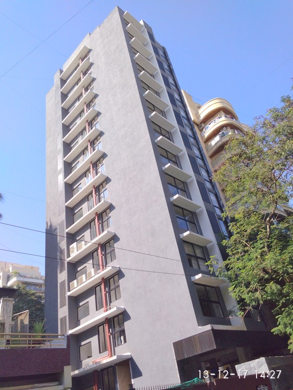3 BHK Semi Furnished in Kakkad Classic , Khar West