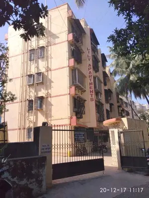 2 BHK Flats on Rent in Lily Apartment, Bandra West