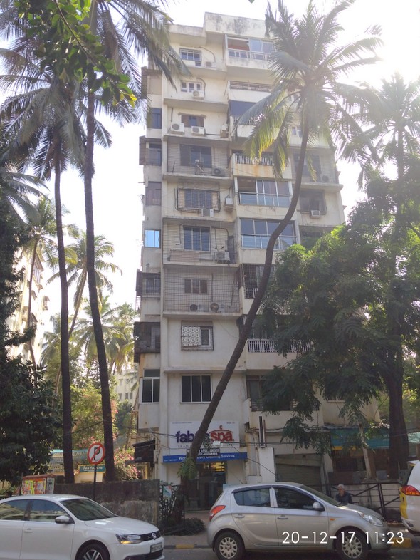 Rose Minar, Bandra West