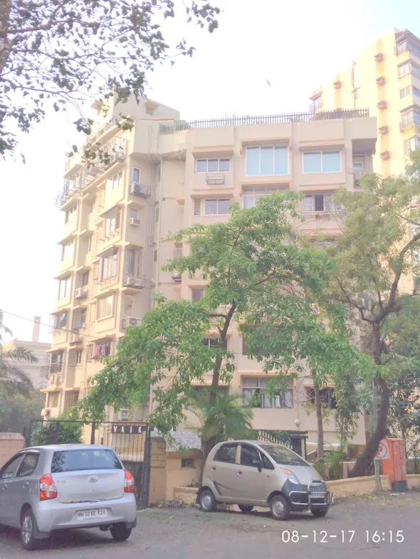 2 BHK Flats for Sale in Vaikunth, Bandra West
