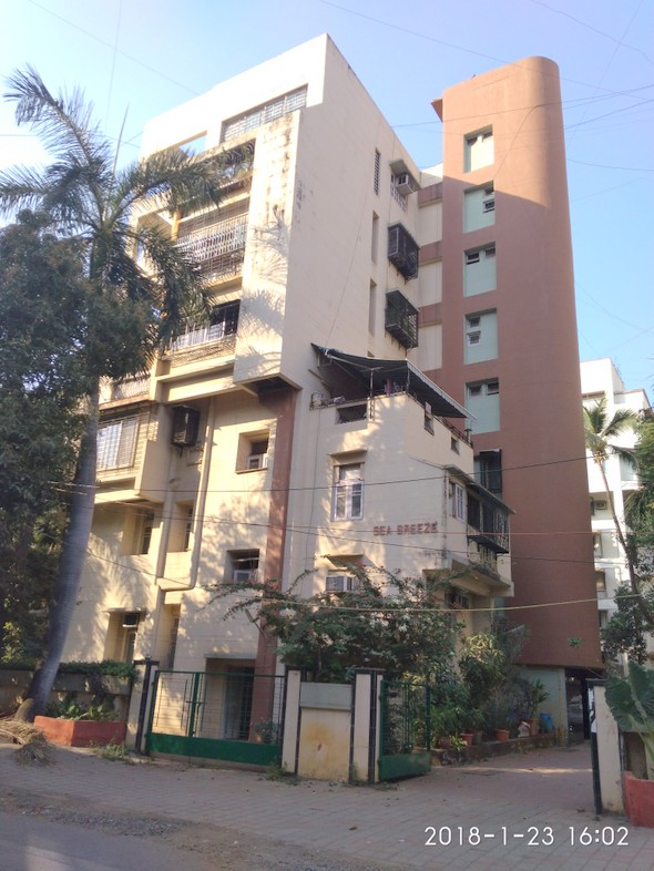 Sea Breeze, Santacruz West