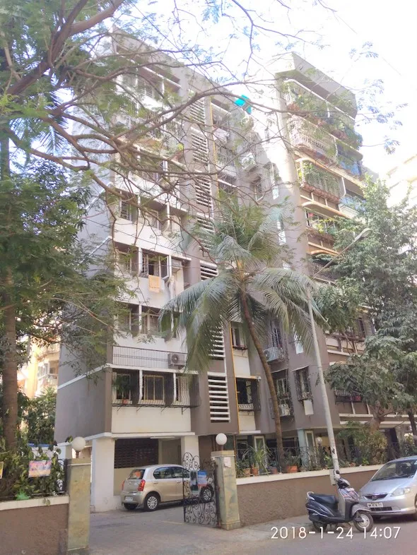 3 BHK Flats on Rent in Rosie Apartment, Santacruz West