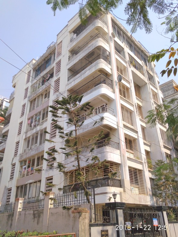 3 BHK Semi Furnished in Arsha Villa , Santacruz West