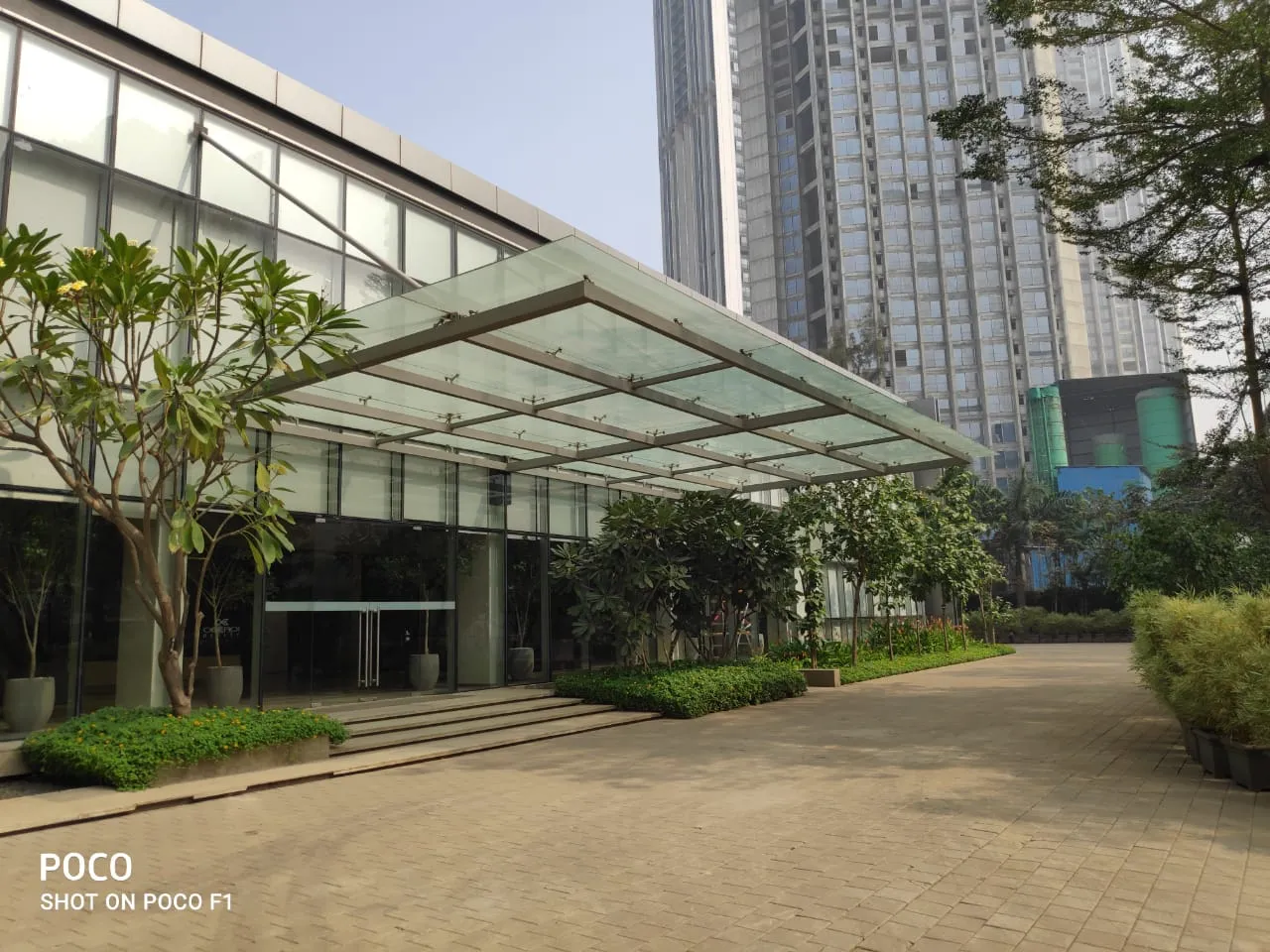 3 BHK Flats on Rent in Oberoi Sky City, Borivali East