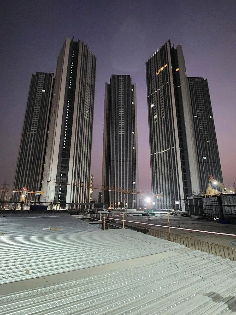 3 BHK Flats on Rent in Oberoi Sky City, Borivali East