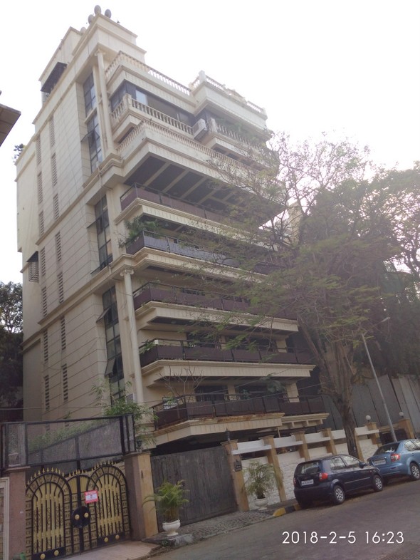 3 Anand Mansion, Juhu — for Rent