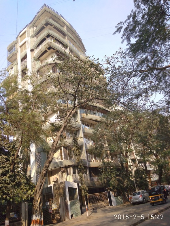 Building - Chiranjeev, Juhu