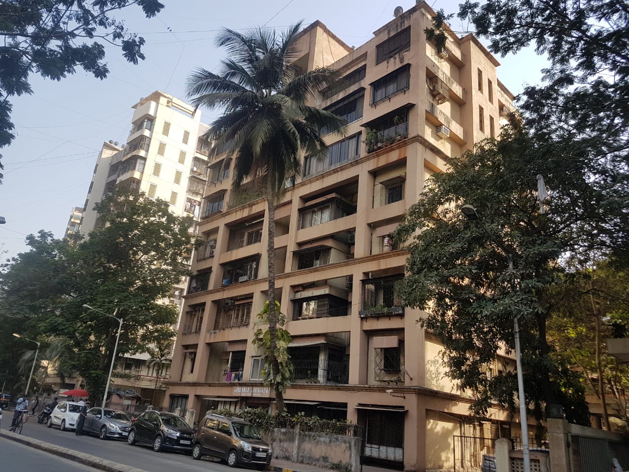 2 BHK Juhu Jivan, Juhu — for Rent