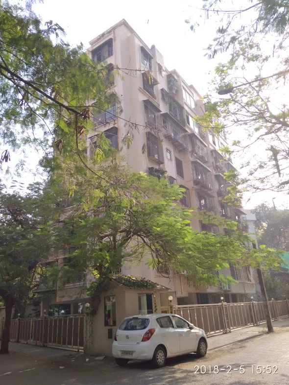 2 BHK Flats on Rent in Om Castle, Juhu