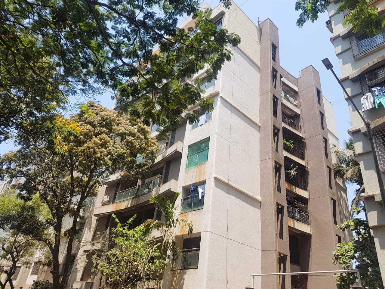 2 BHK Awadhoot CHS, Andheri West — for Rent