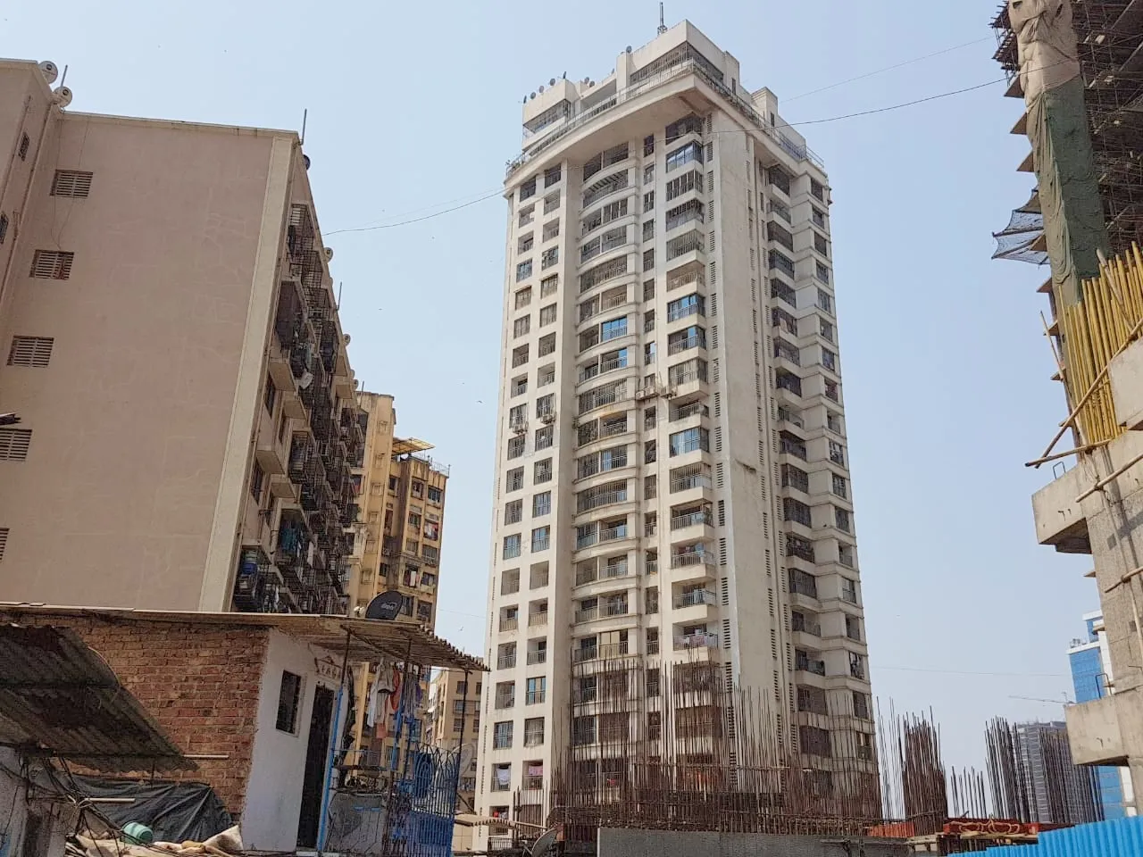 5 BHK Flats on Rent in Smgk Associates Woods, Andheri West
