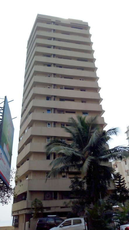 4 BHK Semi Furnished in Fionika , Walkeshwar