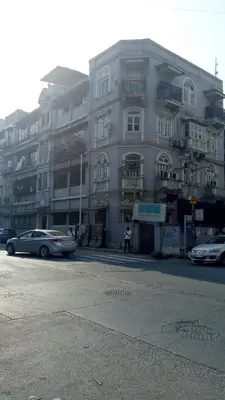 2 BHK Flats for Sale in Kuvar House, Colaba