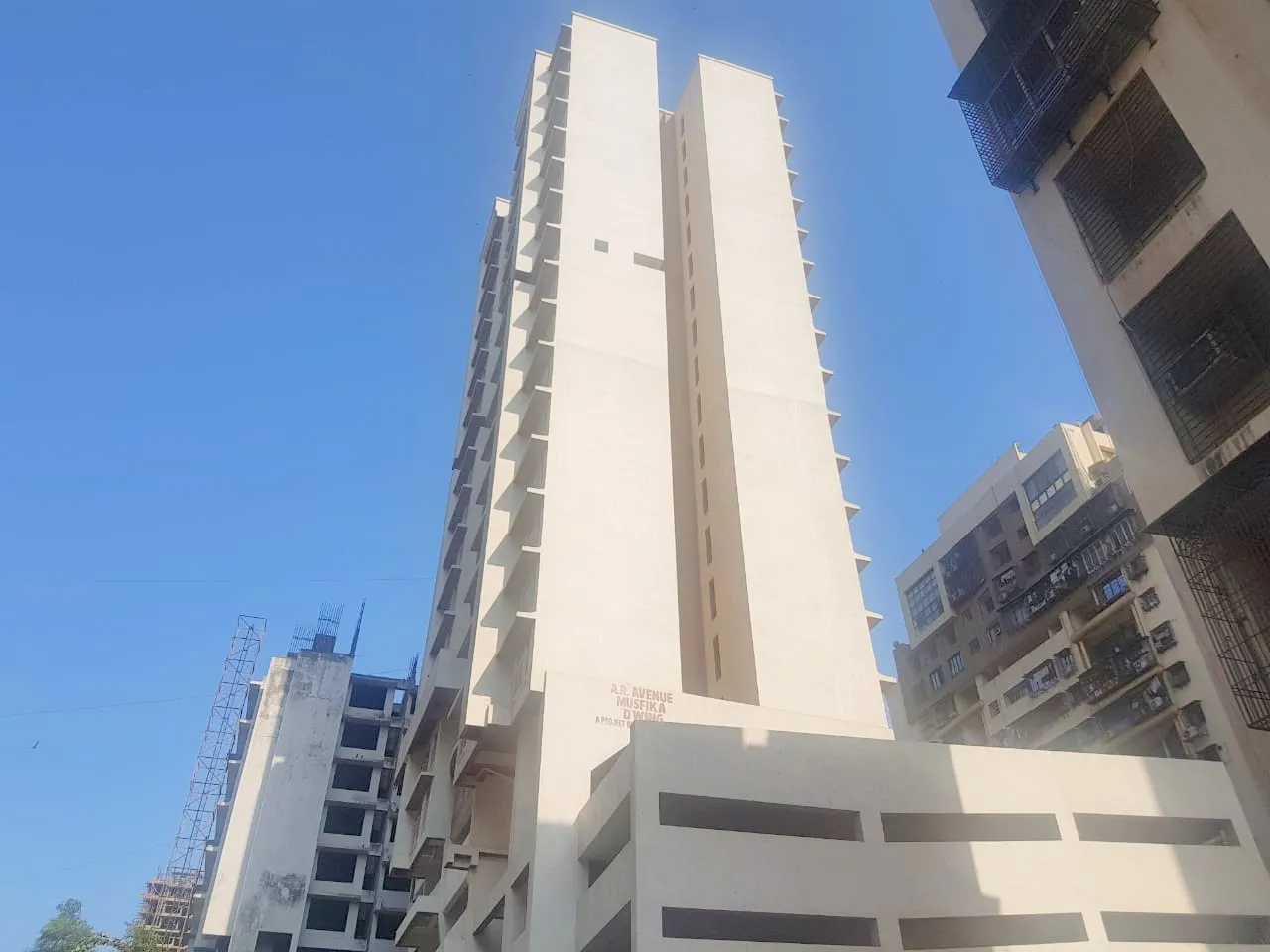 2 BHK Flats for Sale in AR Avenue, Andheri West