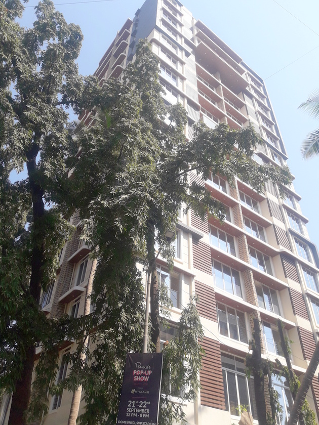 Jaswant Heights, Khar West