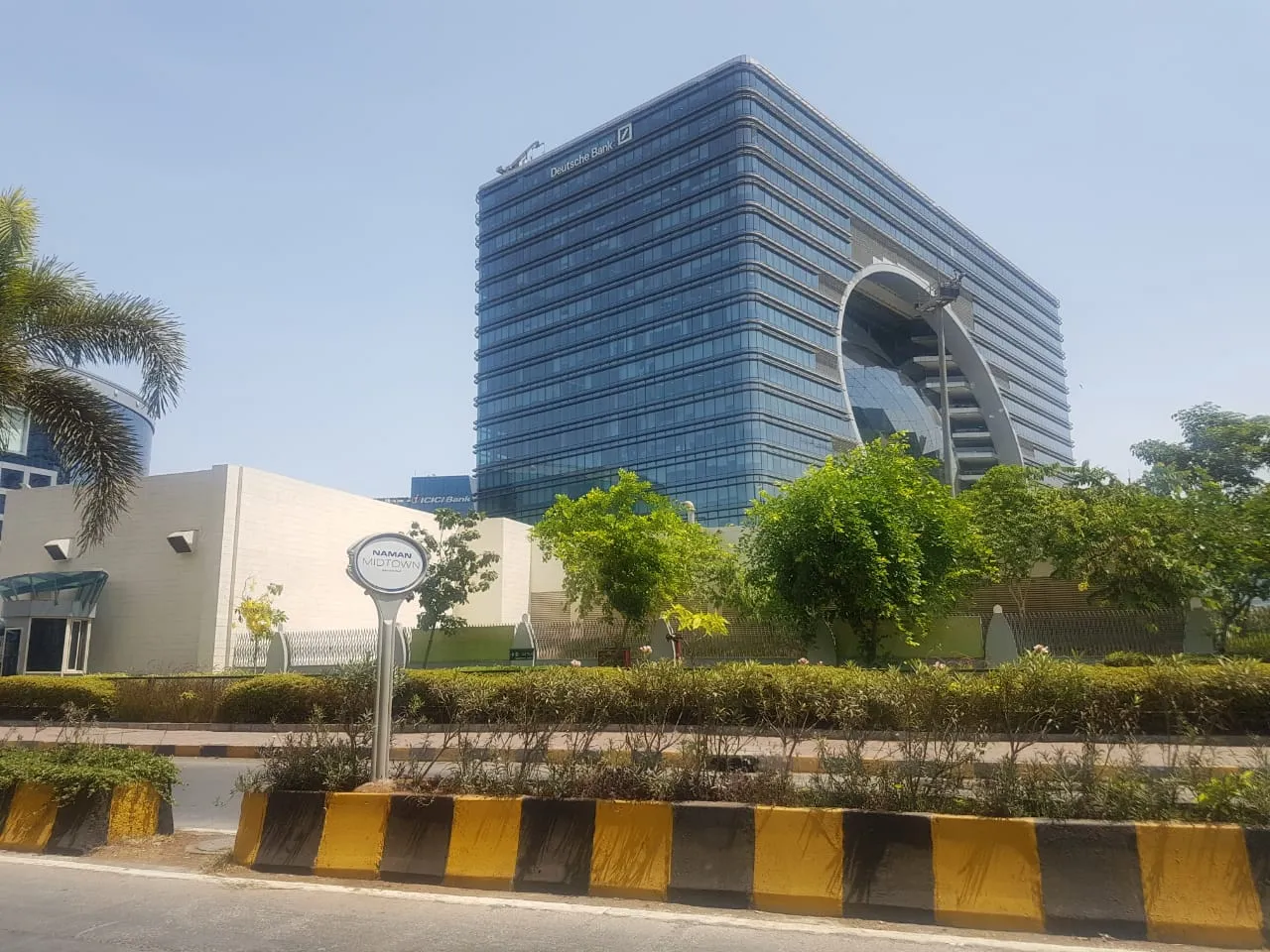 Office Space Offices on Rent in The Capital, Bandra Kurla Complex