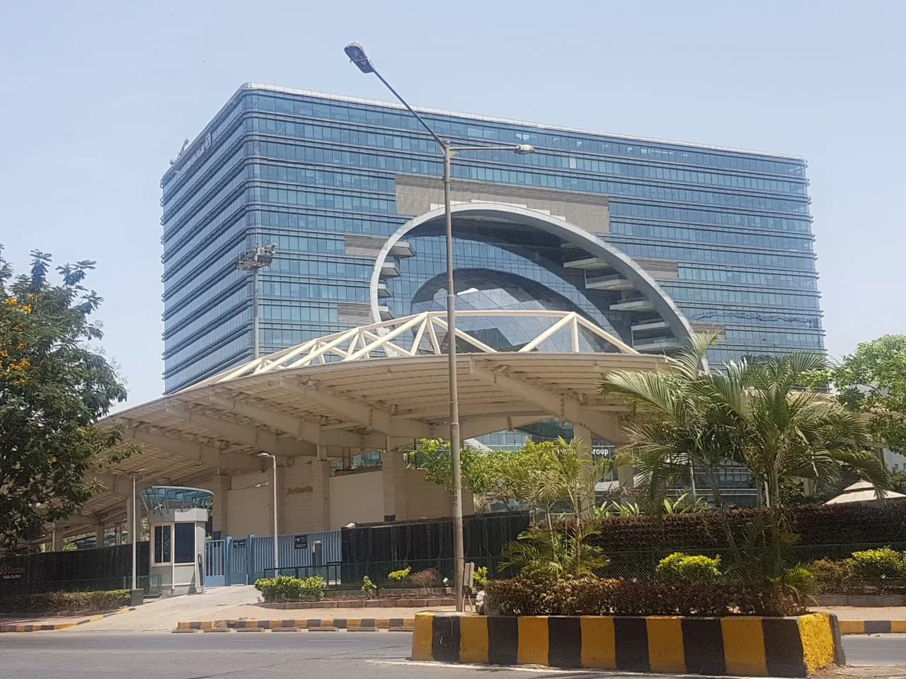 Office Space Offices on Rent in The Capital, Bandra Kurla Complex