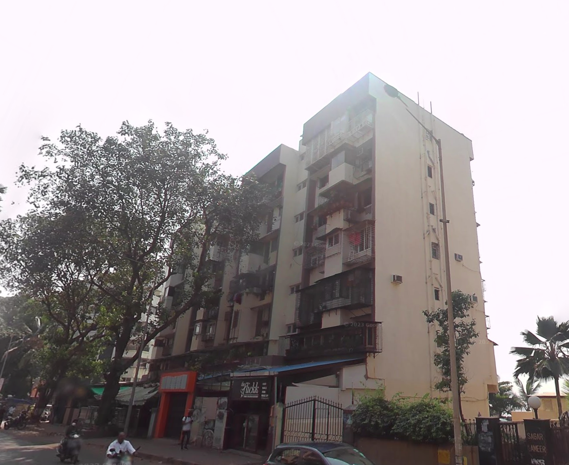 2 BHK Flats on Rent in Beach Queen, Andheri West