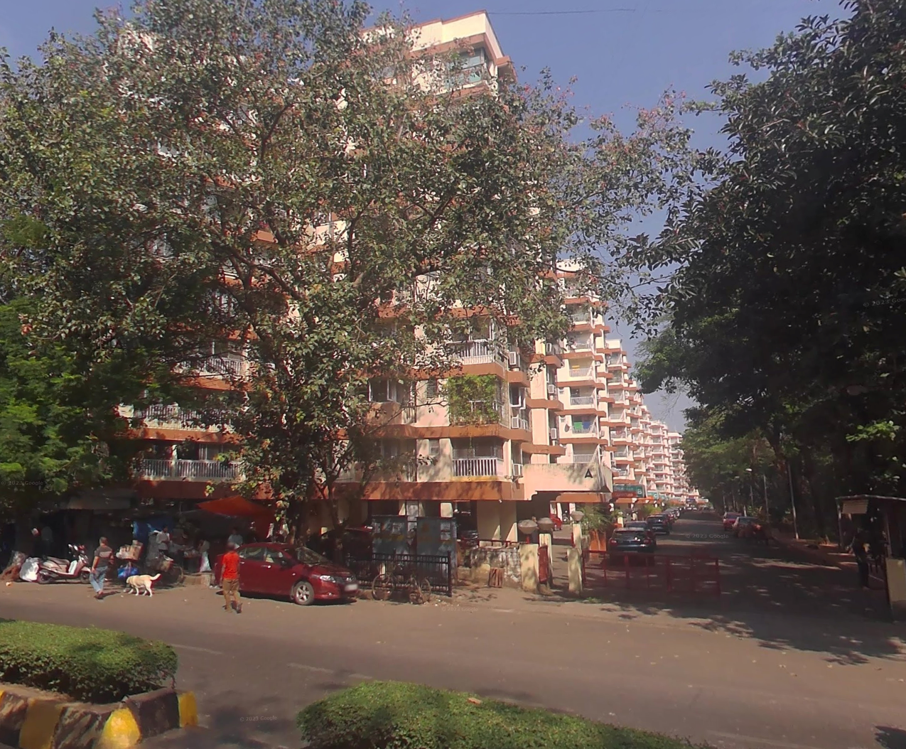 2 BHK Flats for Sale in Maker Kundan Gardens, Santacruz West