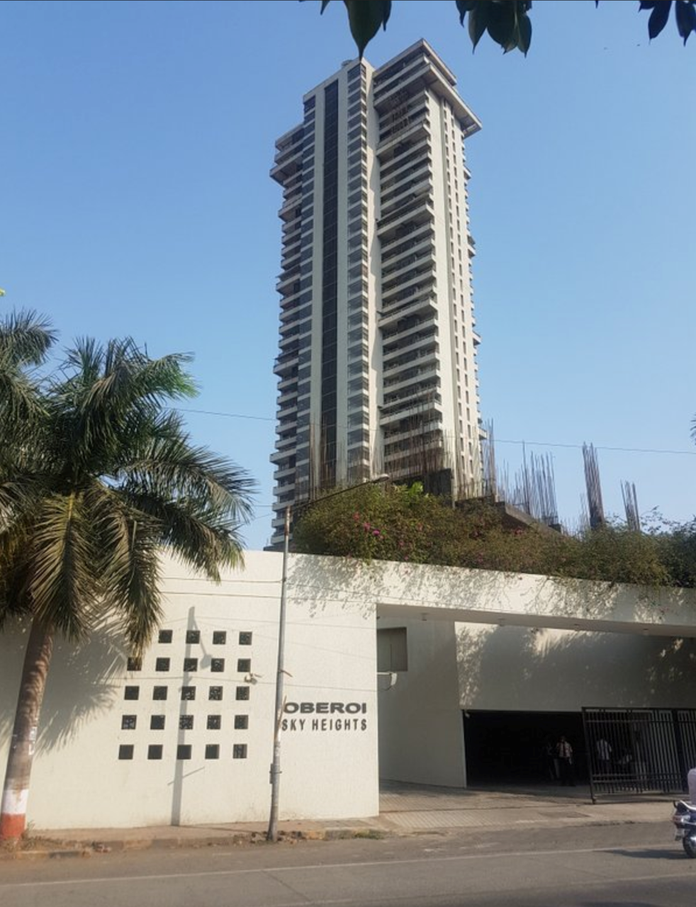4 - Oberoi Sky Heights, Andheri West