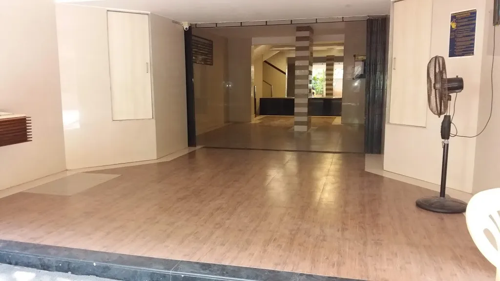 2 BHK Flats on Rent in Casablanca, Andheri West