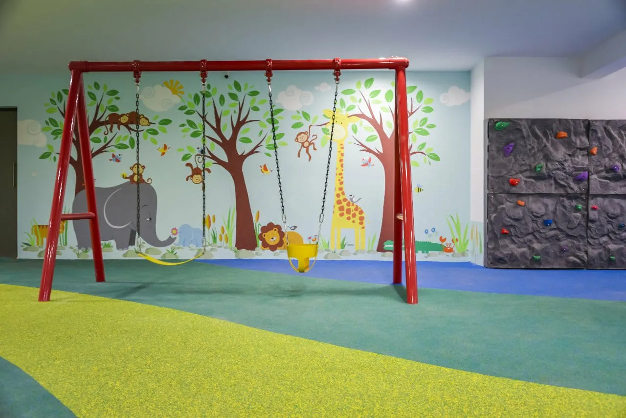 3 BHK Flats on Rent in Kalpataru Solitaire, Juhu