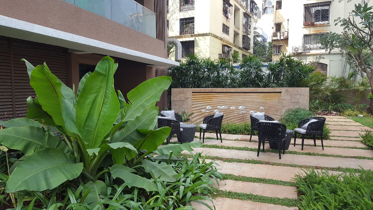 Building27 - Kalpataru Solitaire, Juhu