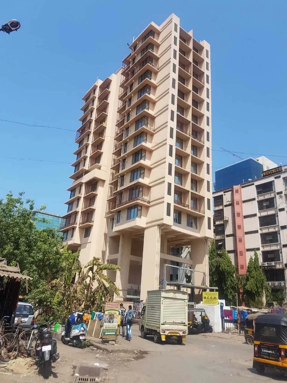 2 BHK Flats for Sale in Chitralekha Heritage, Andheri West
